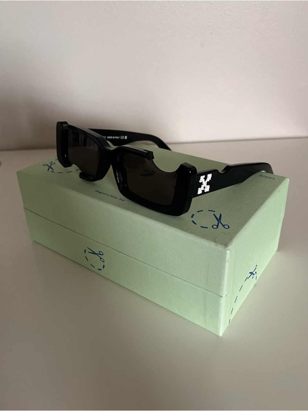 OFF-WHITE Cady Cut-Out Rectangular Frame Sunglasses, Used (OS)